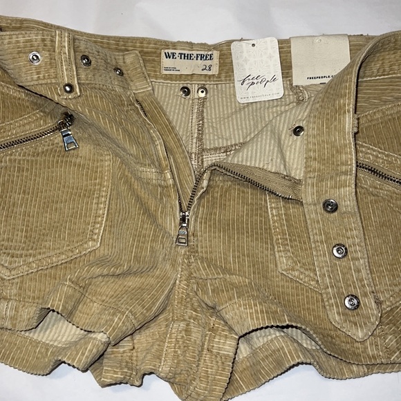 NWTS FREE PEOPLE WELCOME TO THE PARTY SHORTS (28) - Picture 10 of 11
